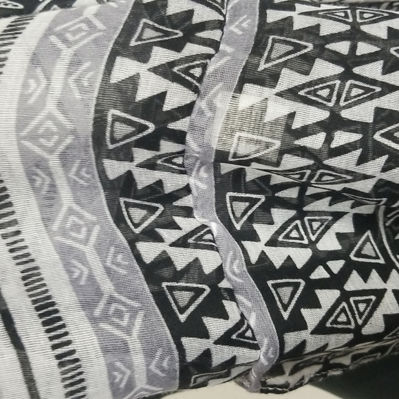 Infinity Scarf - Picture 2 of 4